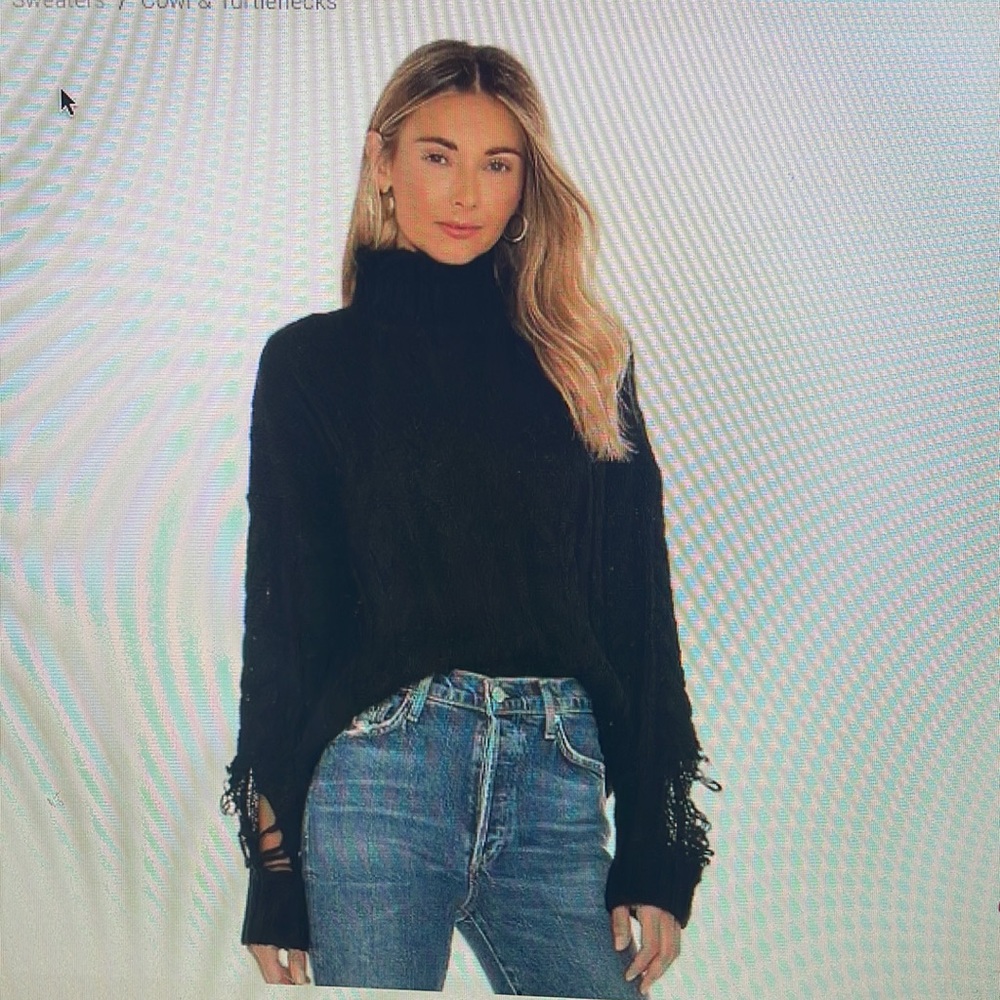 Super down Corin Distressed Sweater Black